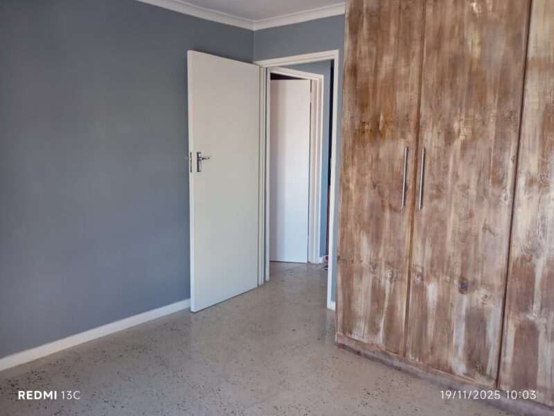 Private Single Room - Student Accommodation