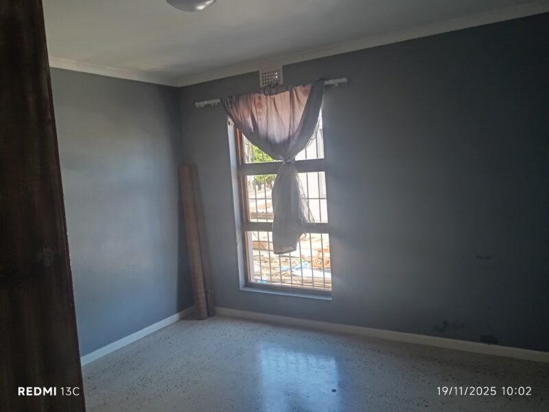 Private Single Room - Student Accommodation