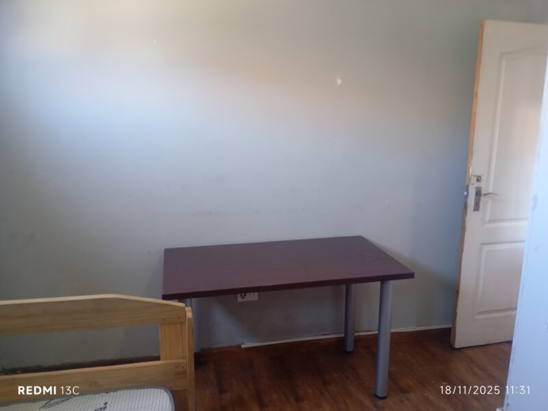 Separate Entrance - Old Belhar