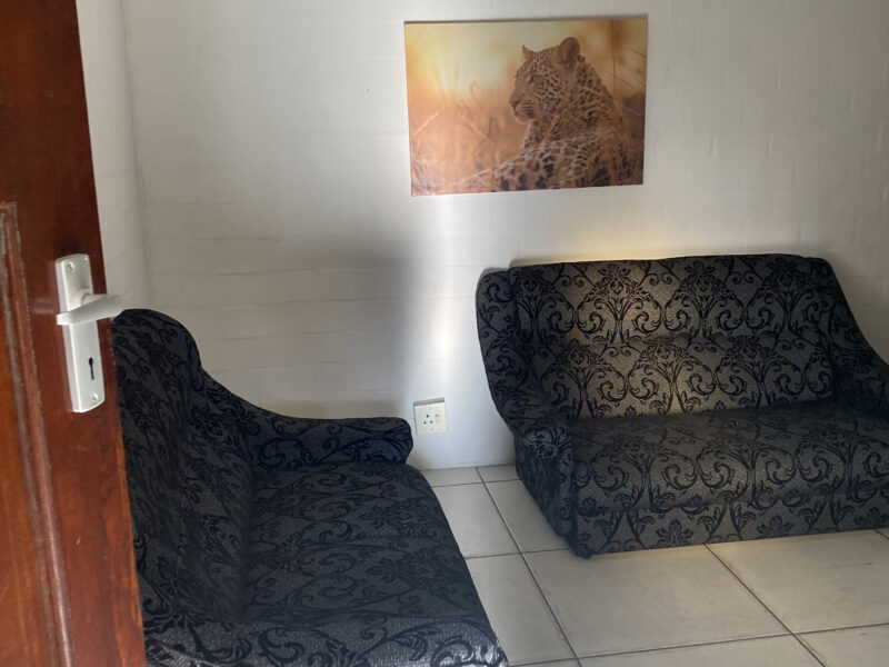 Single Room In a 2 Bedroom House In Belhar